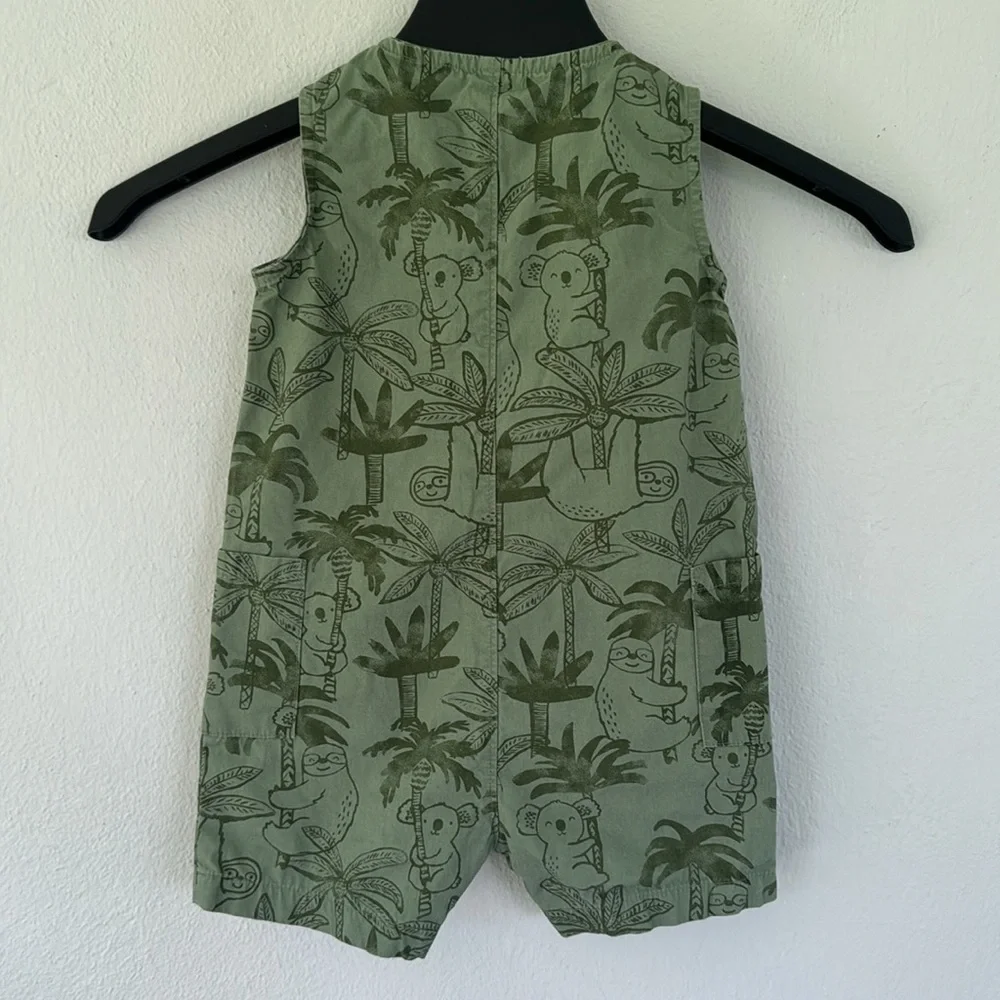 Carter’s green koala bear safari print sleeveless cotton baby romper size 18M